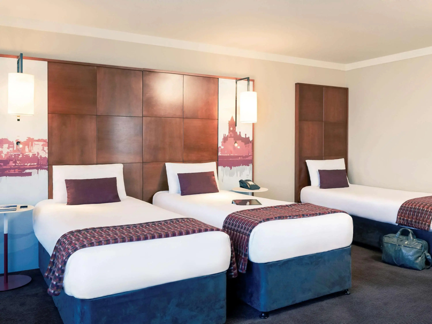 Holland House Hotel Cardiff By Sunday