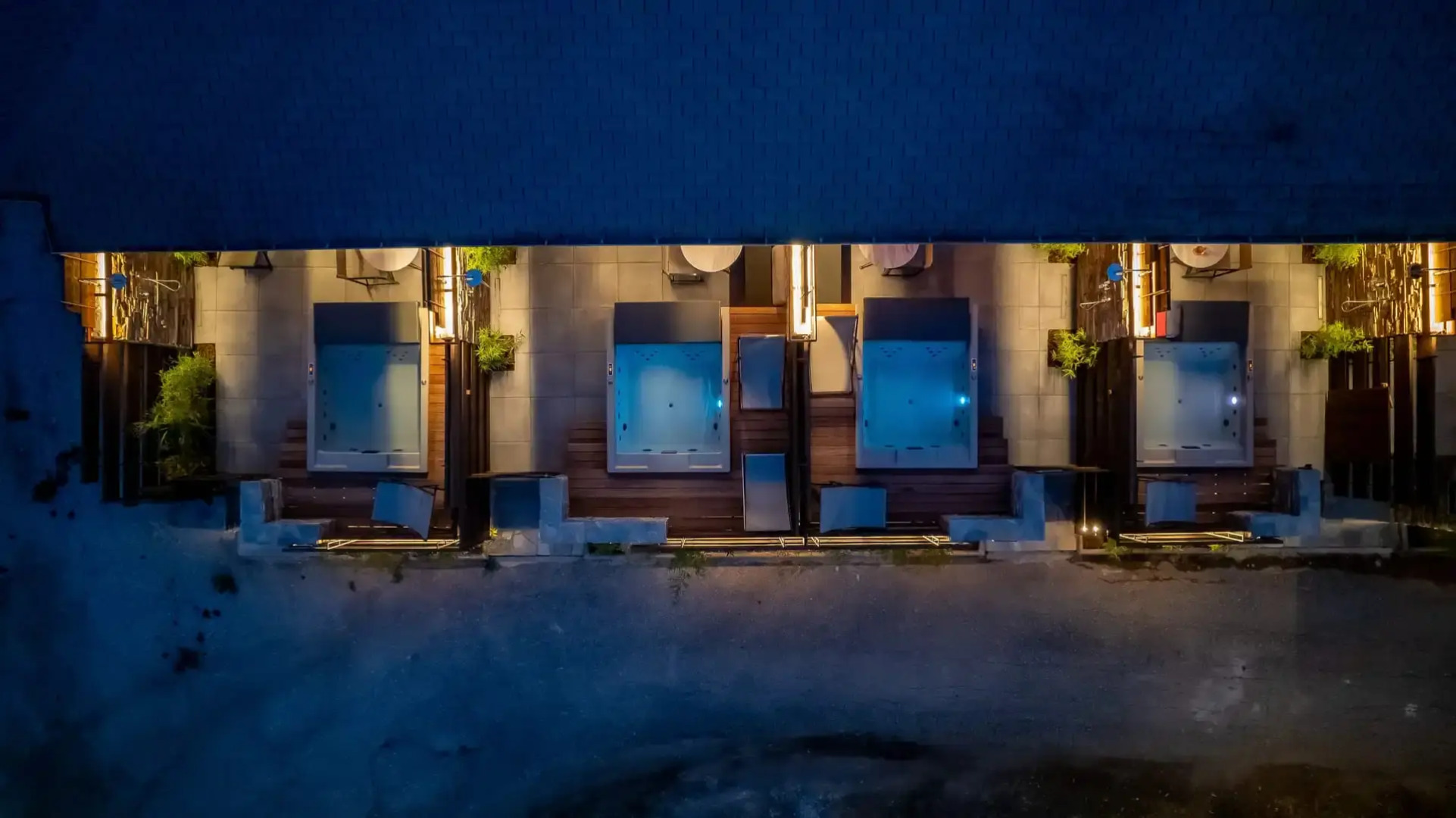 Sylvia Camping & Luxury Suites