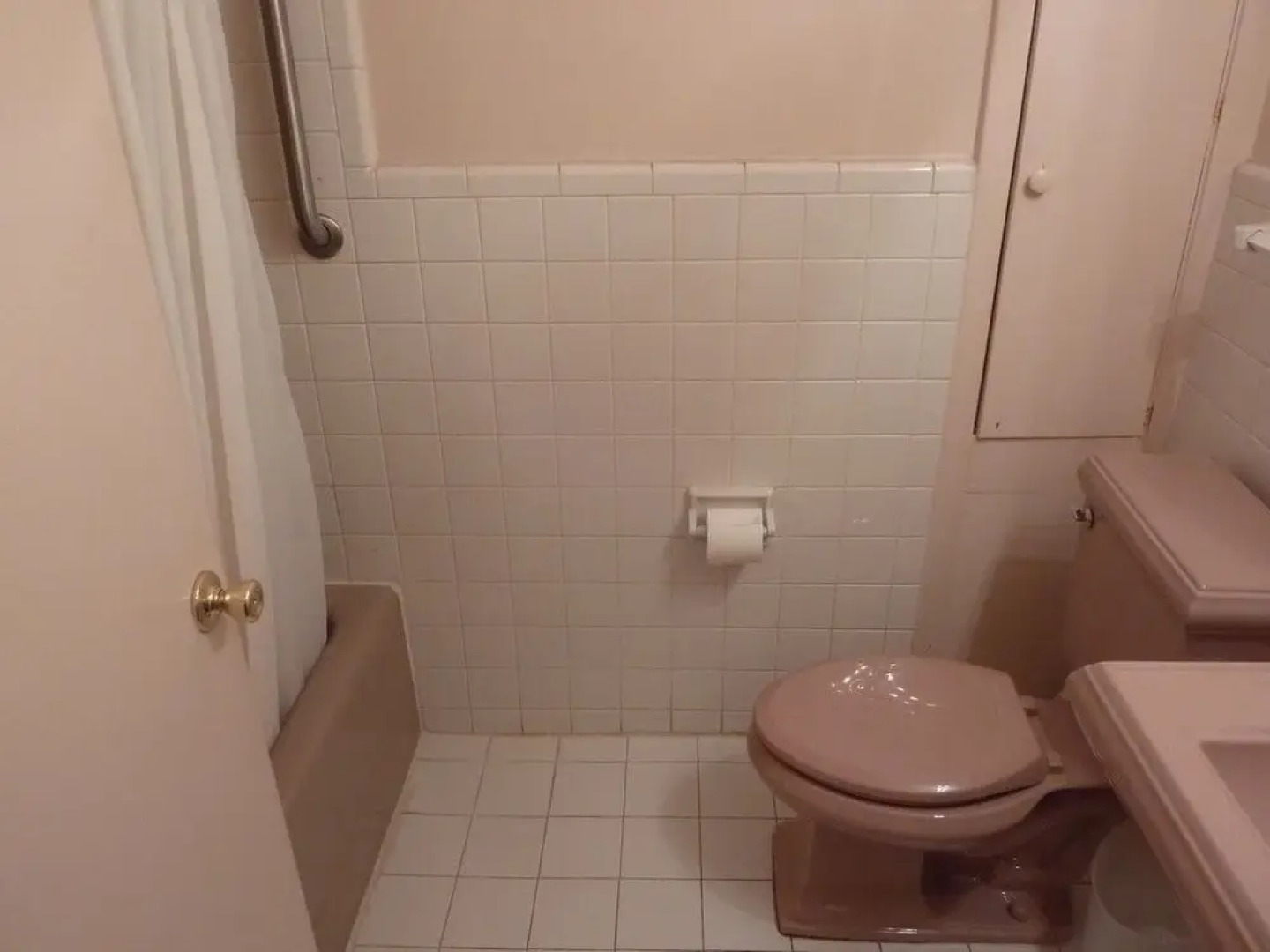 A Beachfront Palm House 5 Bedroom Home