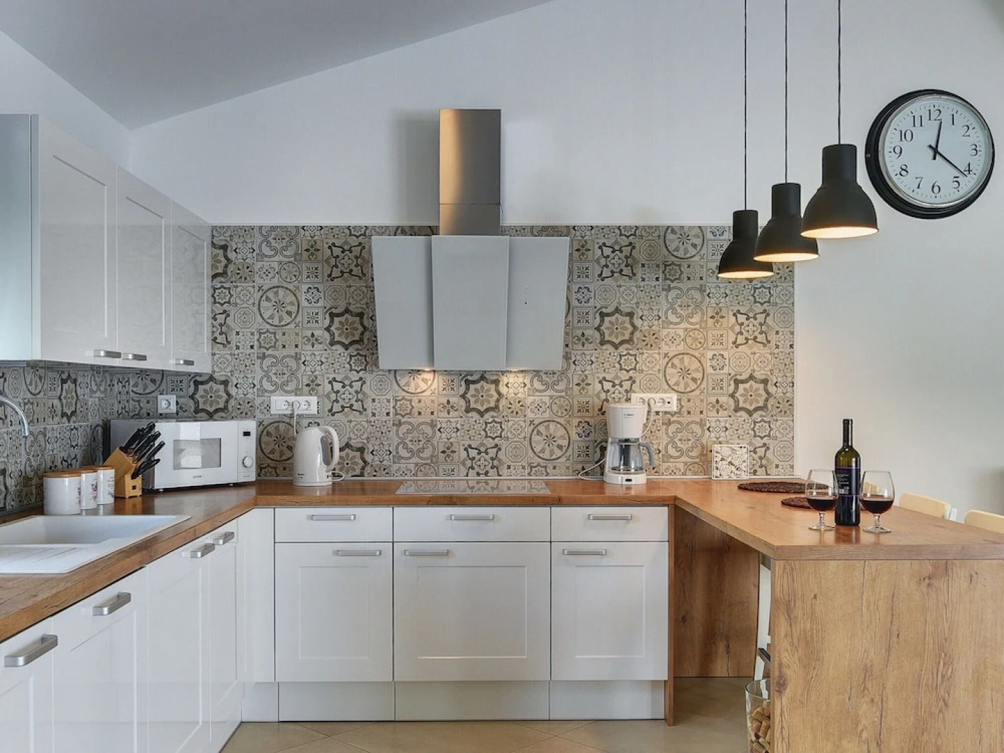 Comfortable Villa With Private Swimming Pool, Table Football, Near Labin