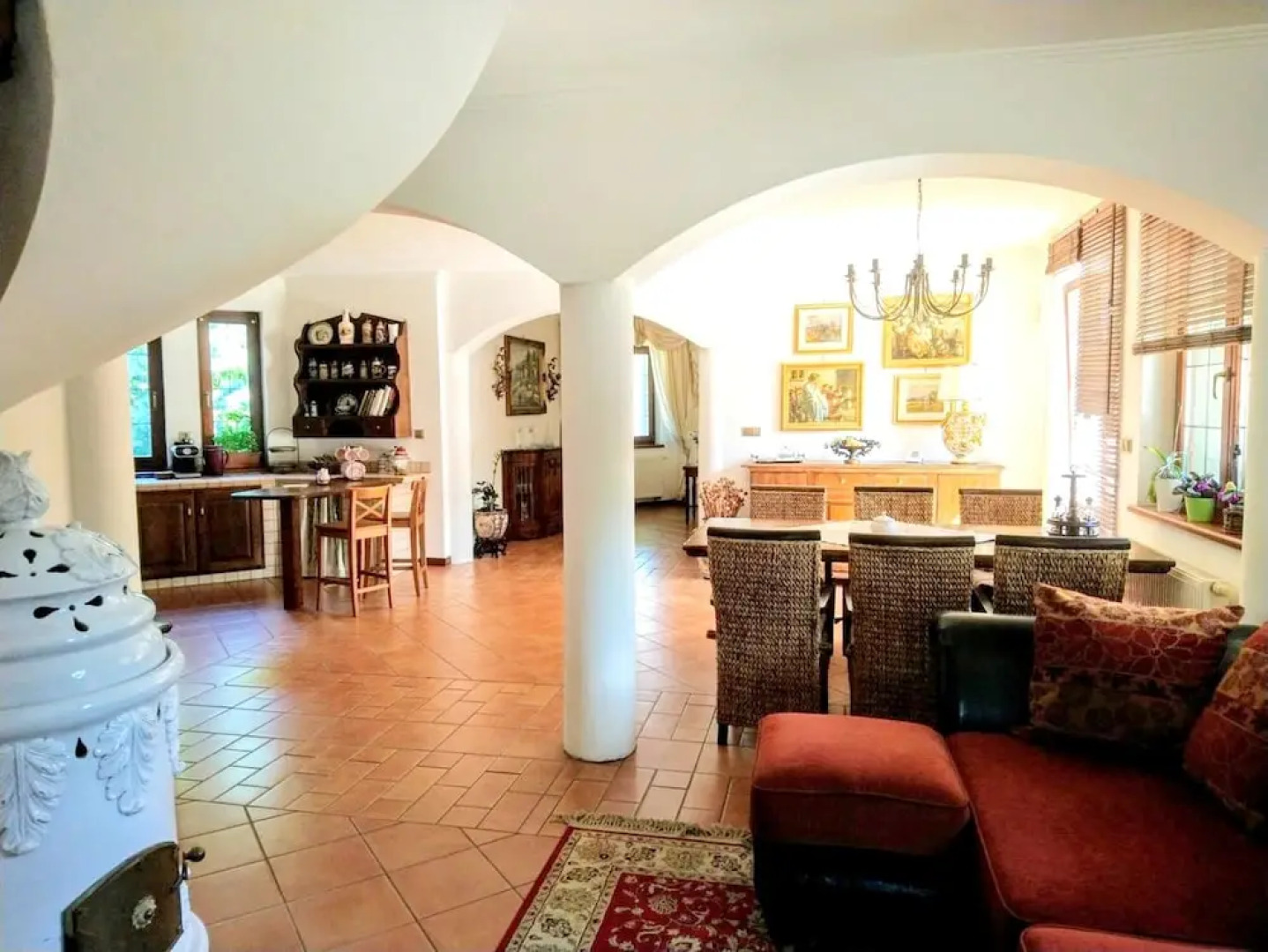 House With 3 Bedrooms in Šamorín, With Furnished Terrace and Wifi