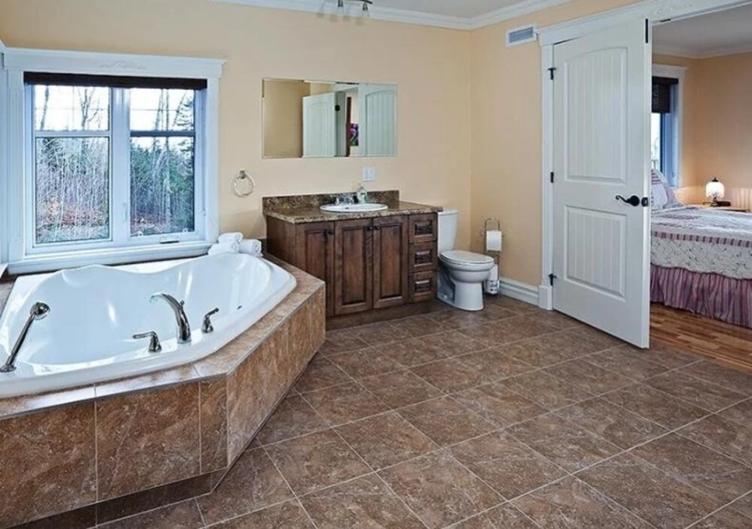 Chalet L'officier-1, spa et vue sur le Fleuve