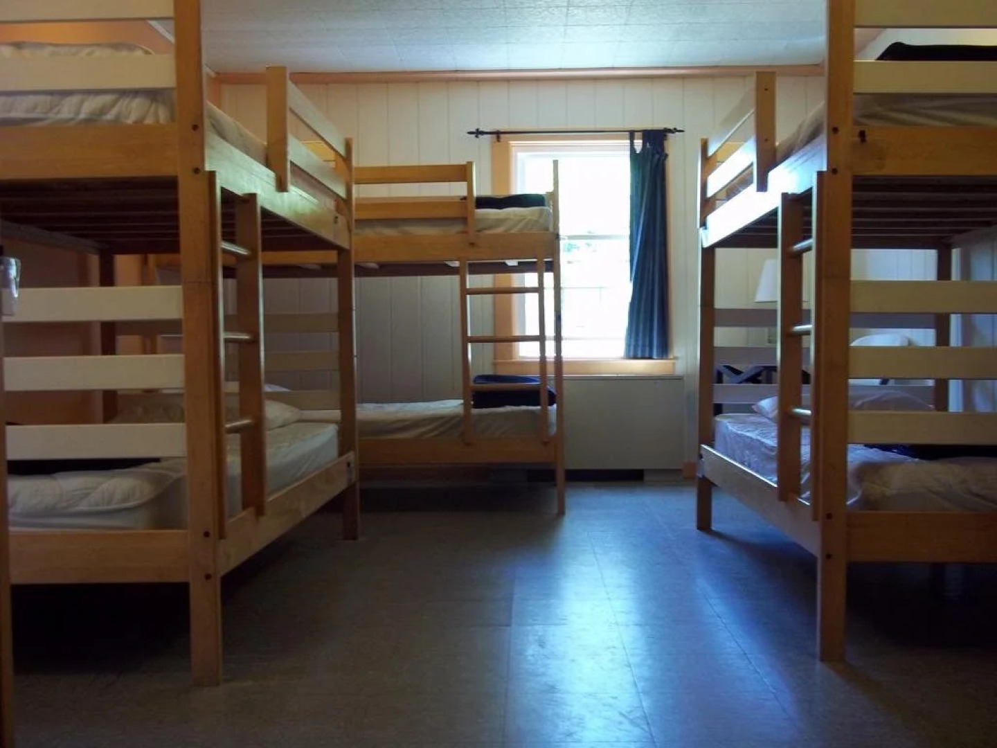 HI - Marthas Vineyard Hostel