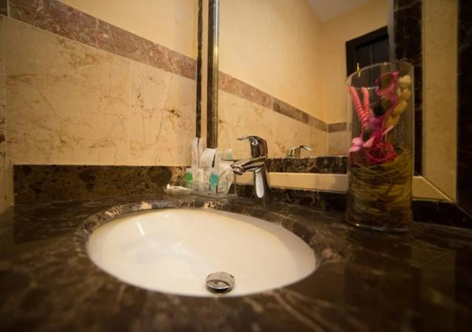 Raoum Inn Hotel Apartments- Buraydah