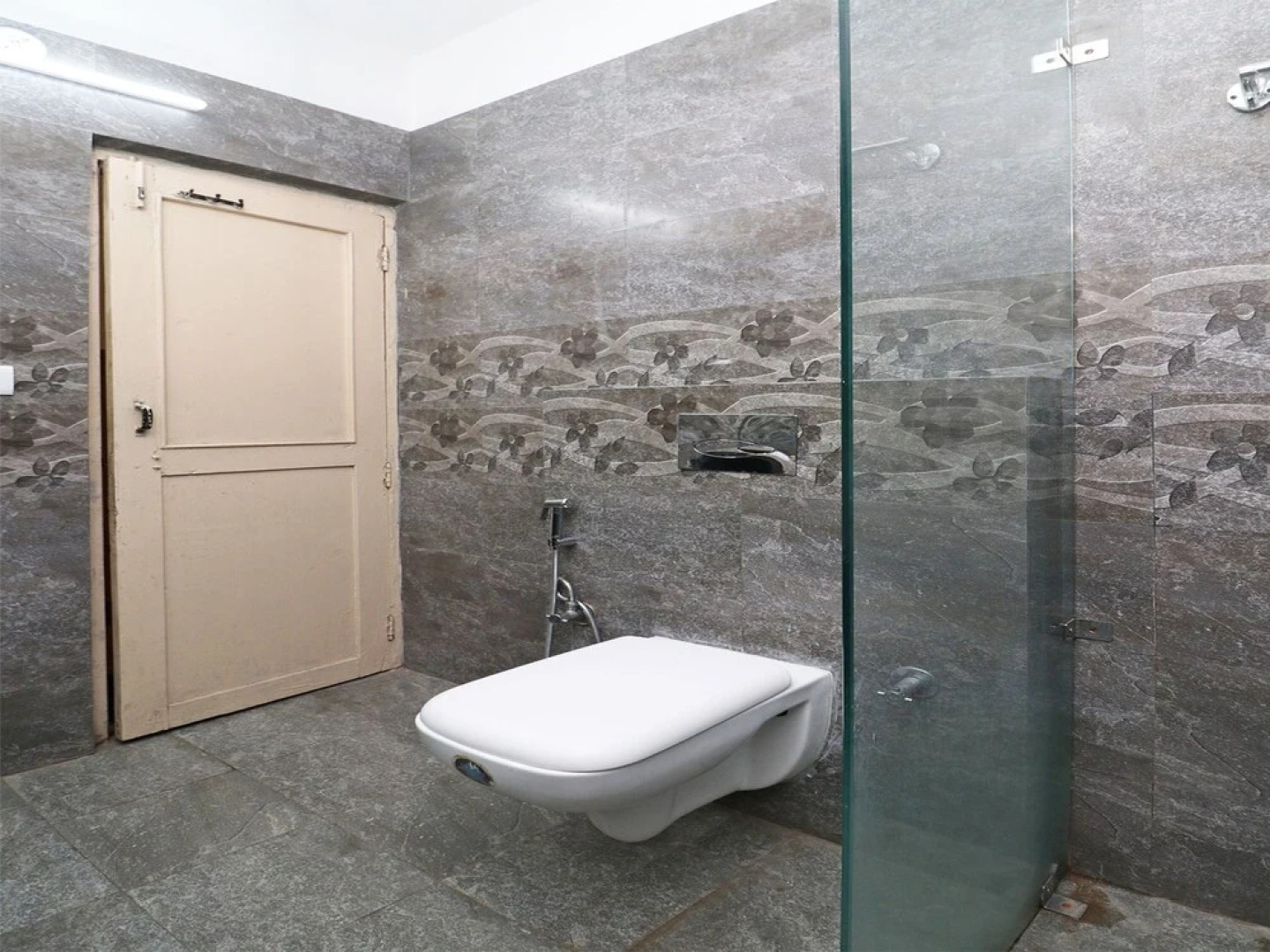 OYO 1820 Hotel Prim Rose