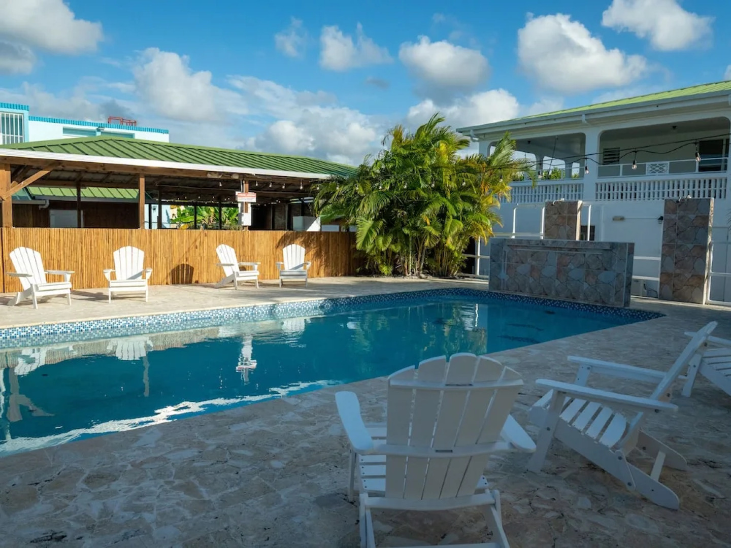 El Flamingo Beach Club