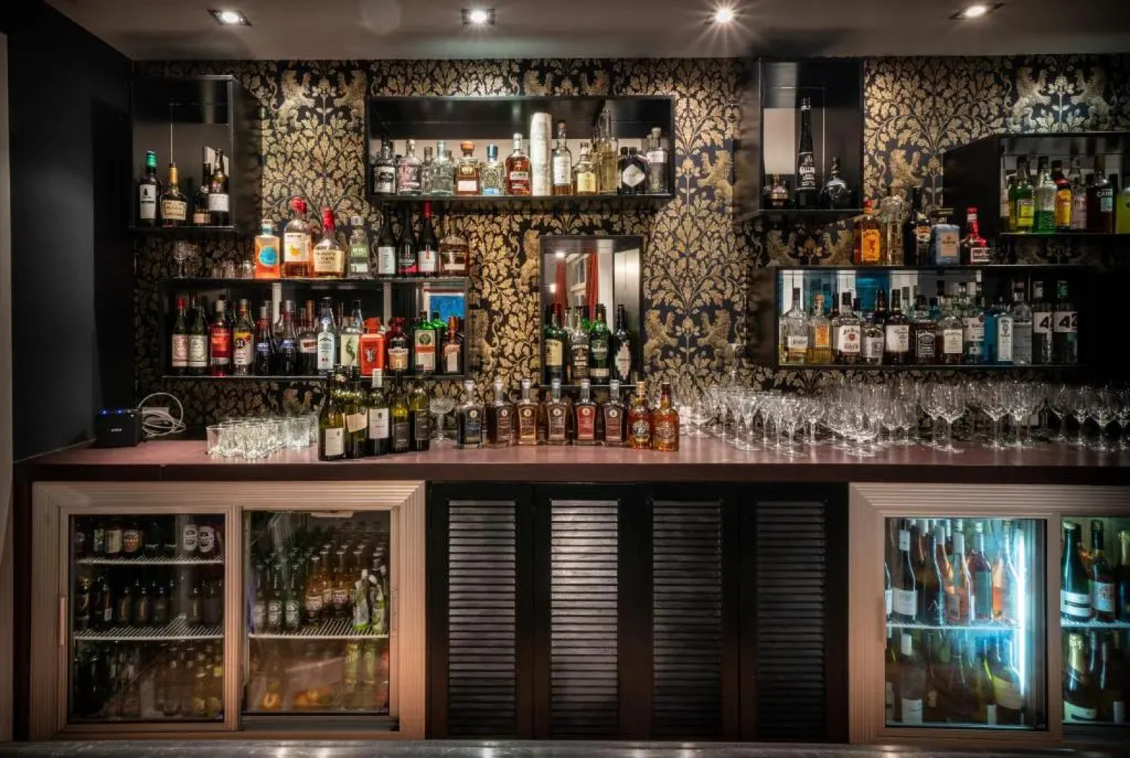 Woodhouse Mountain Lodge