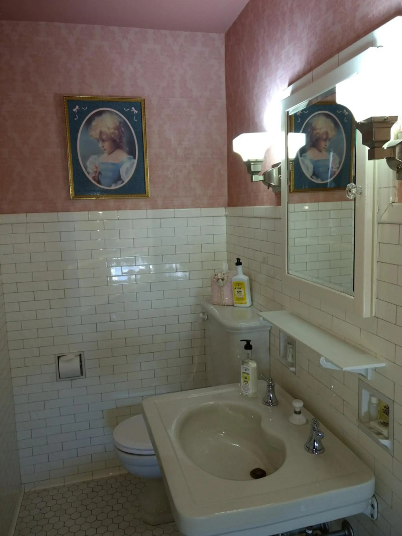 Alexander Mansion Bed and Breakfast