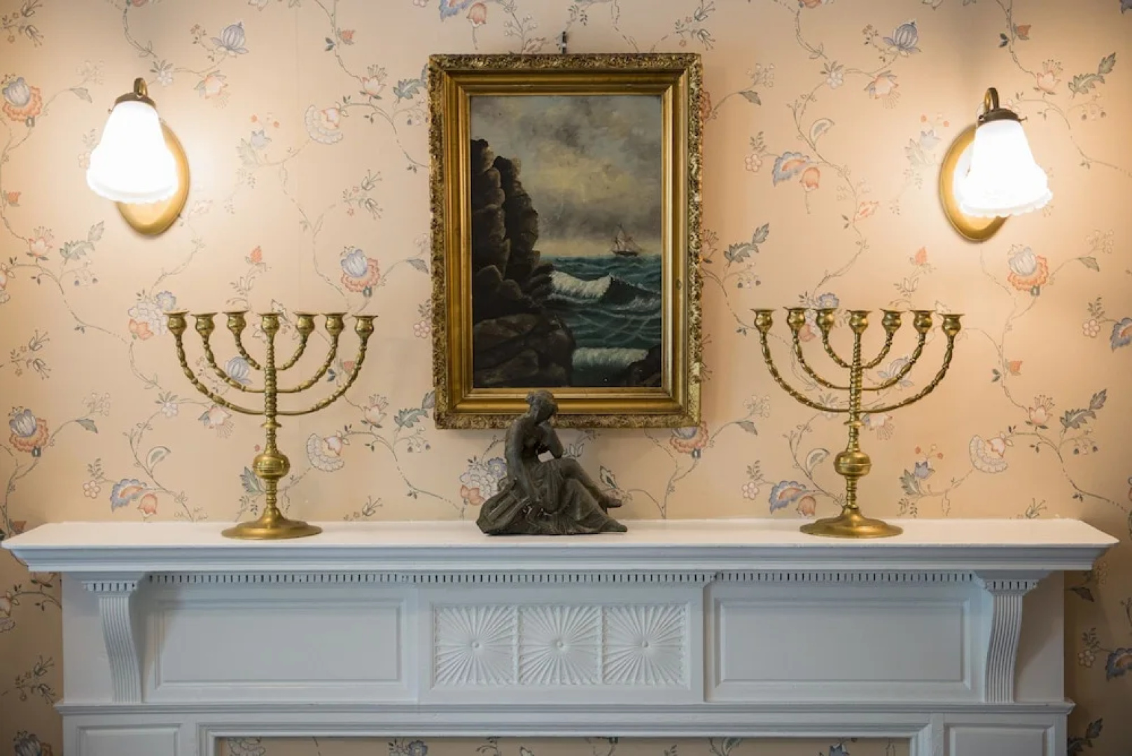 Anne's White Columns Inn
