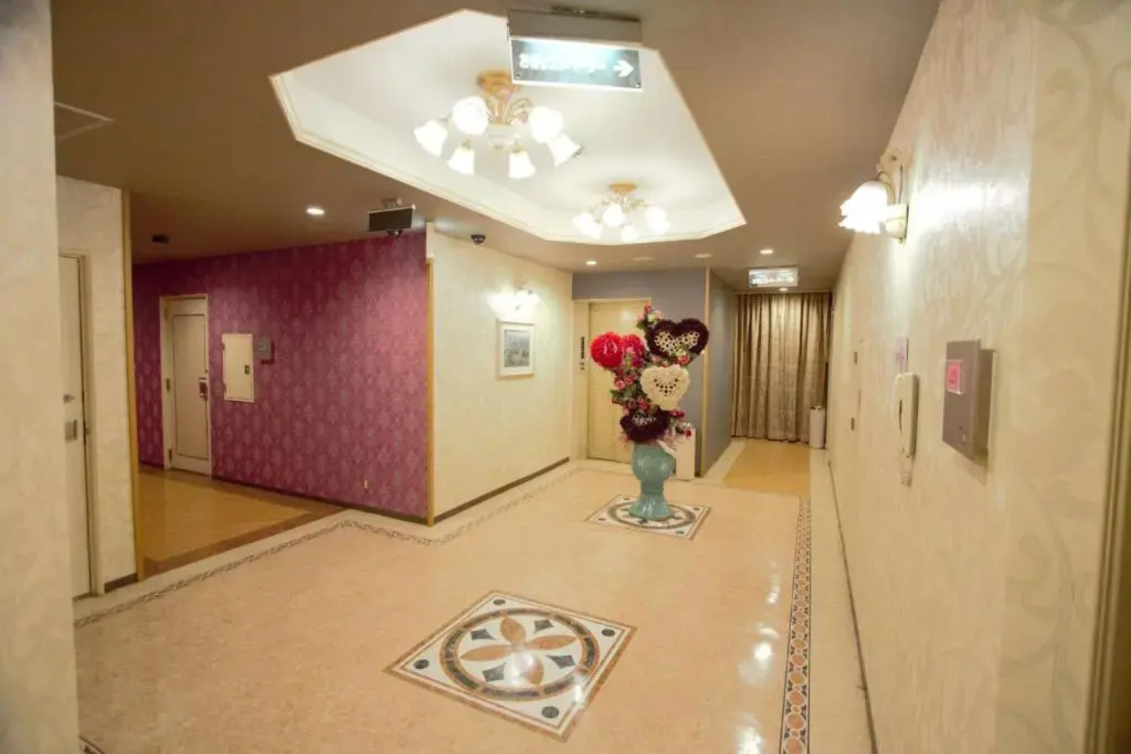 Hotel LaLa (Adult Only)