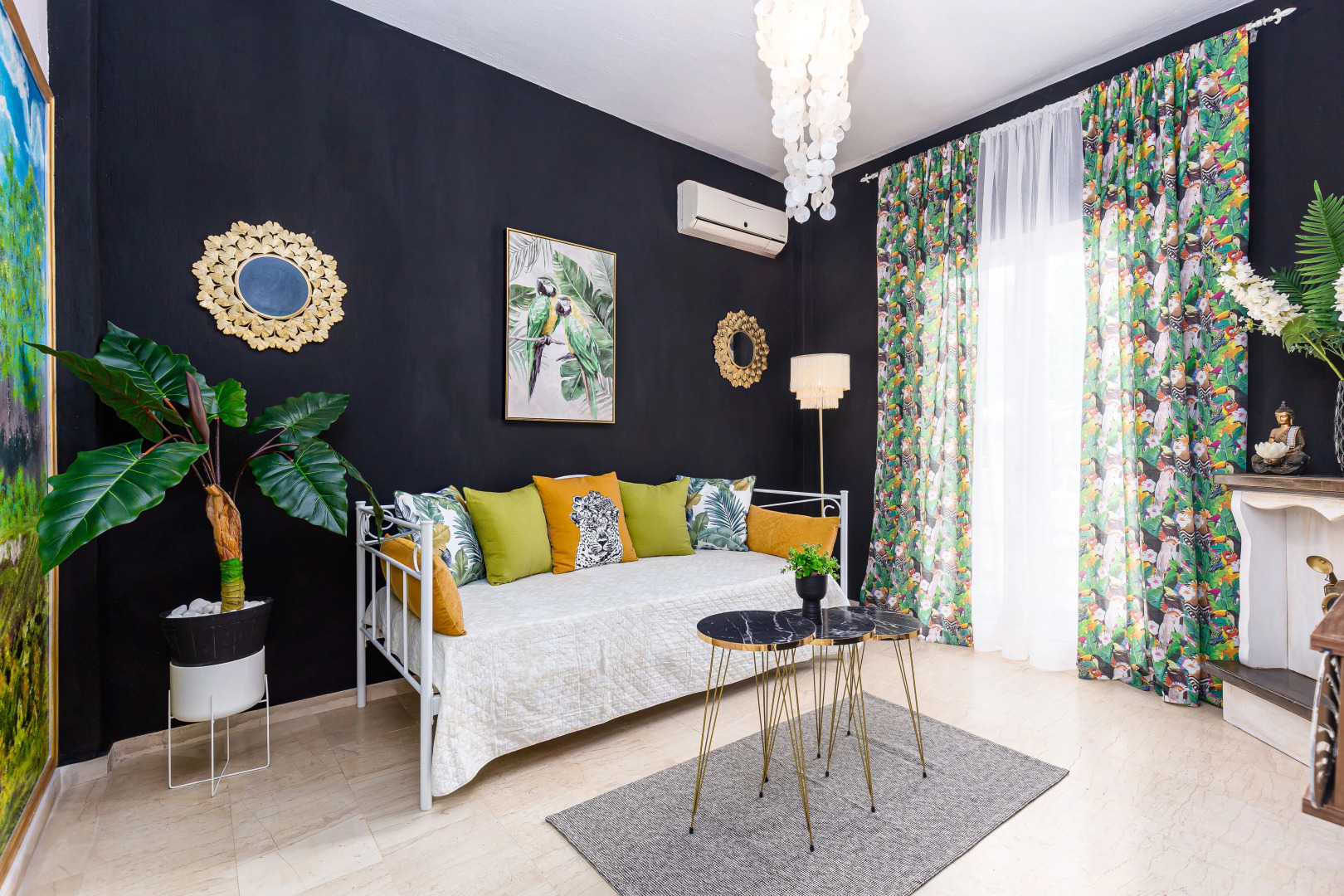 V.A. Boutique Apartments and Suites