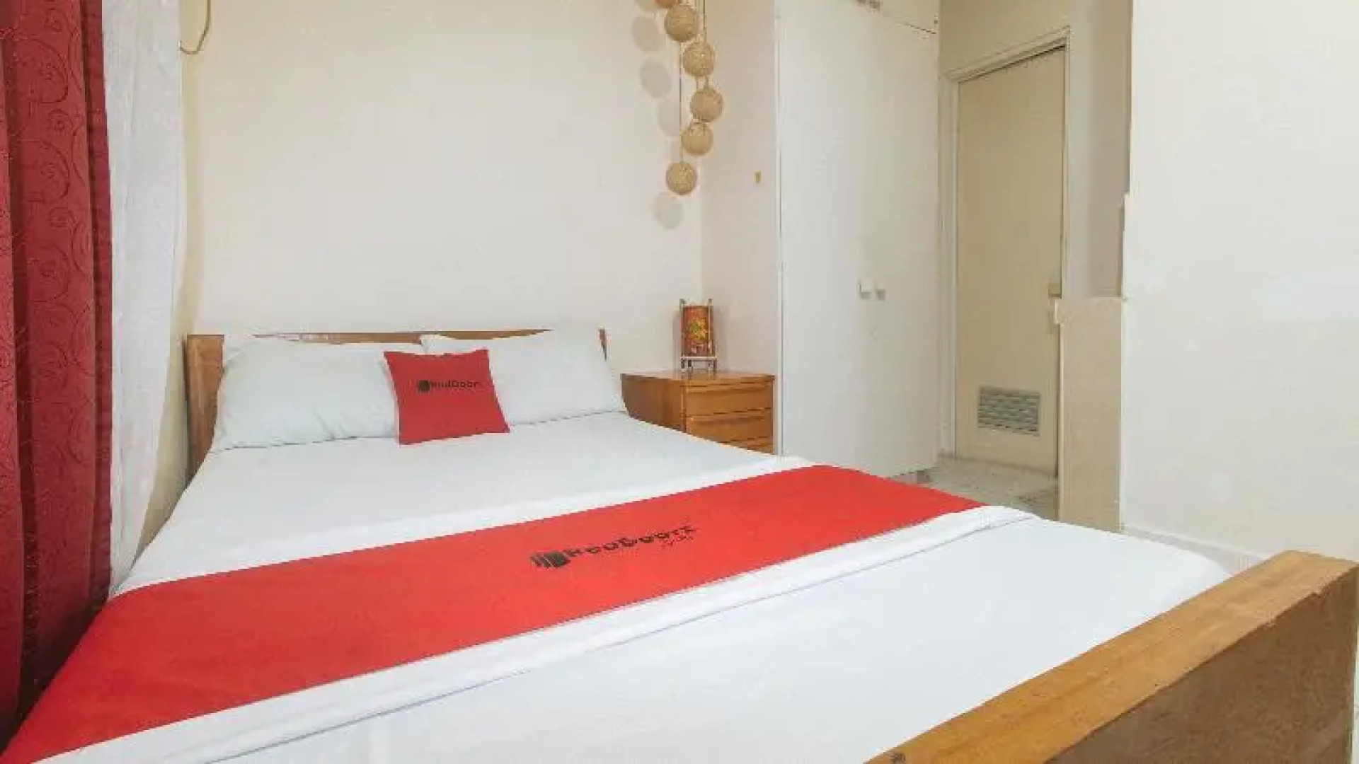 Reddoorz @ The V'jour Hotel Angeles