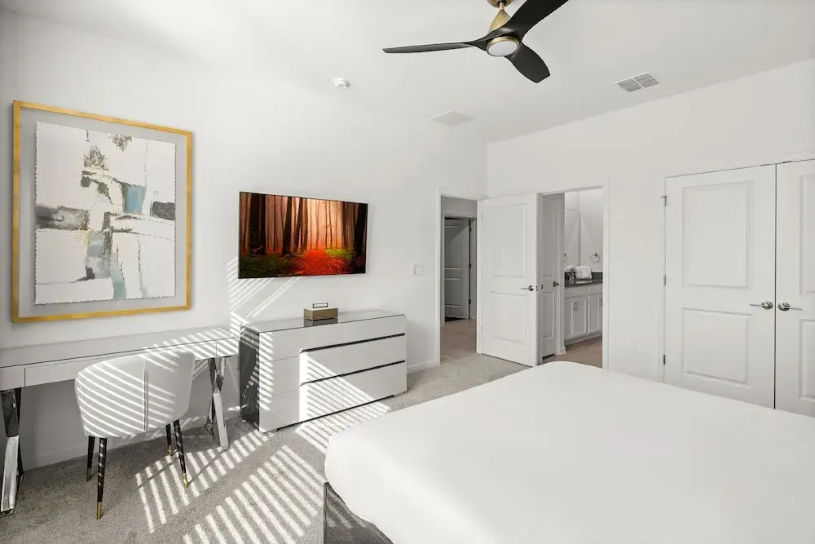 Harbor Island Beach Club by Villatel