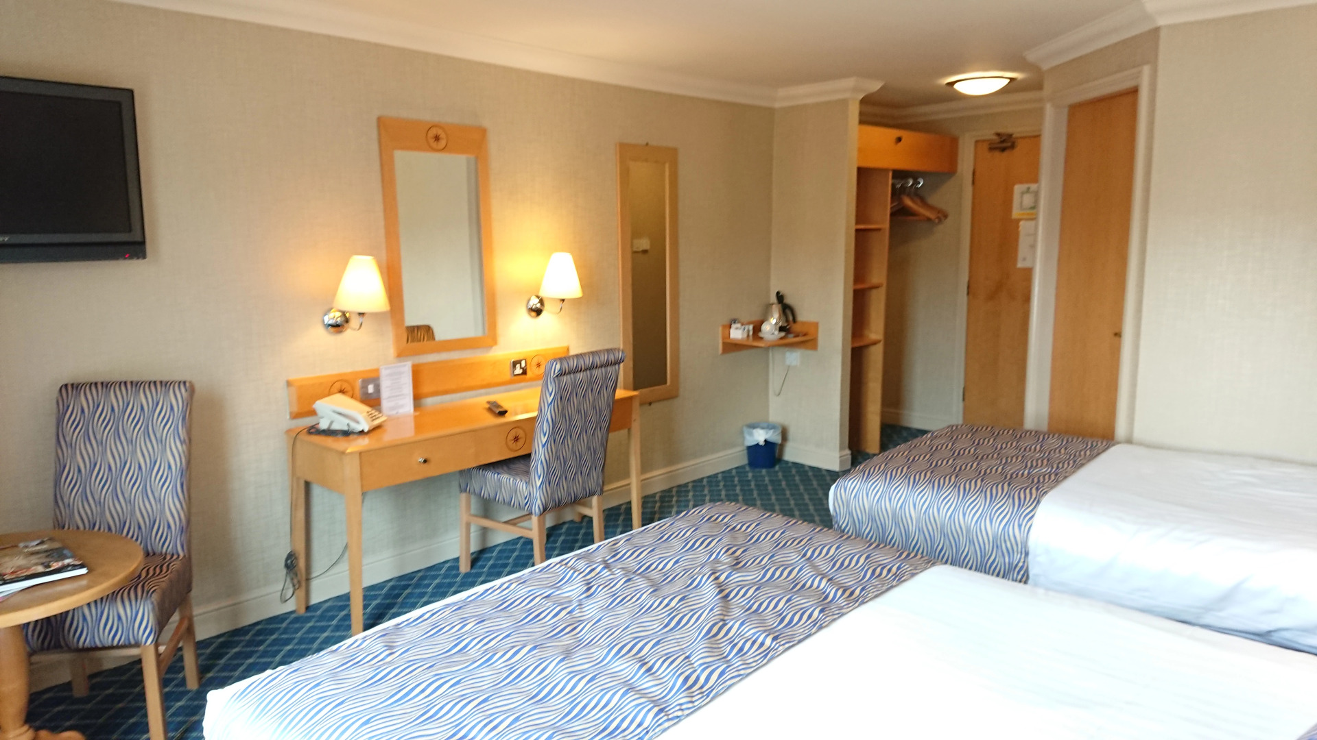 The Queens Hotel & Victoria Cloisters