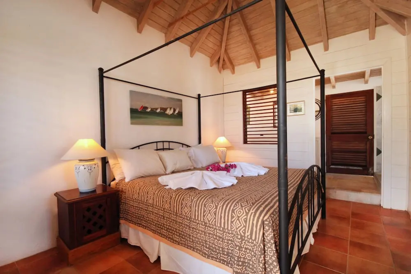 The Carib House 5 Bedrooms And Pool Close To Beach