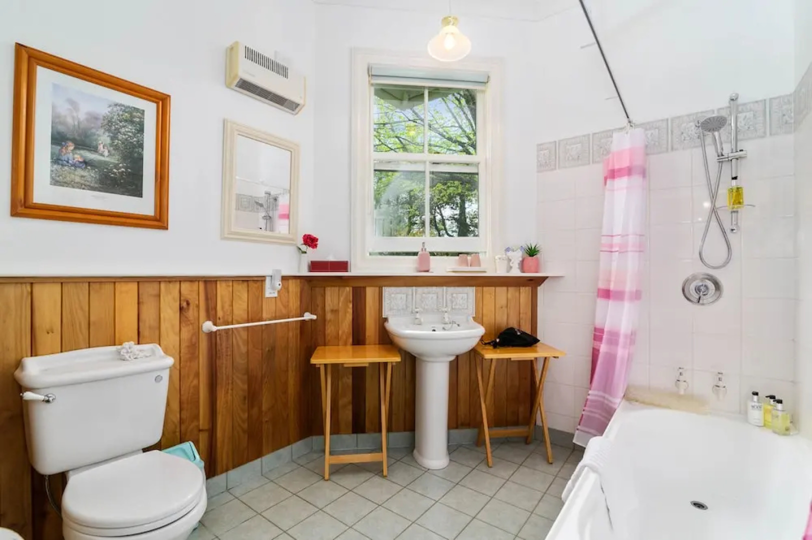 Country Villa Estate