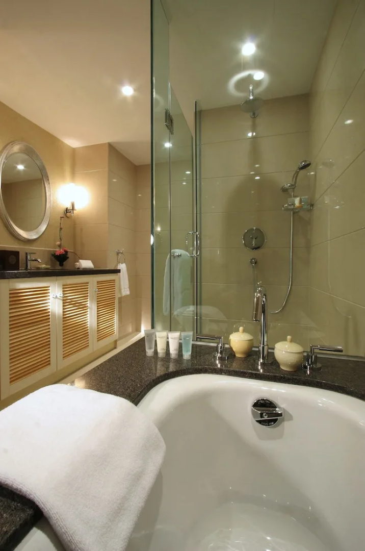 Portman Hotel
