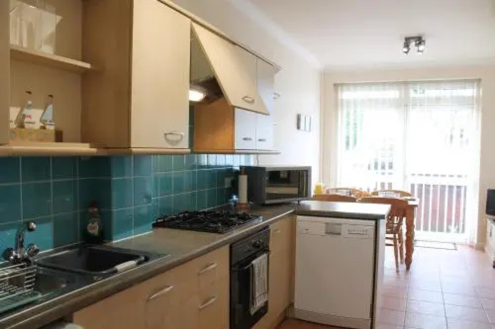 Number 6 Braeside Mews