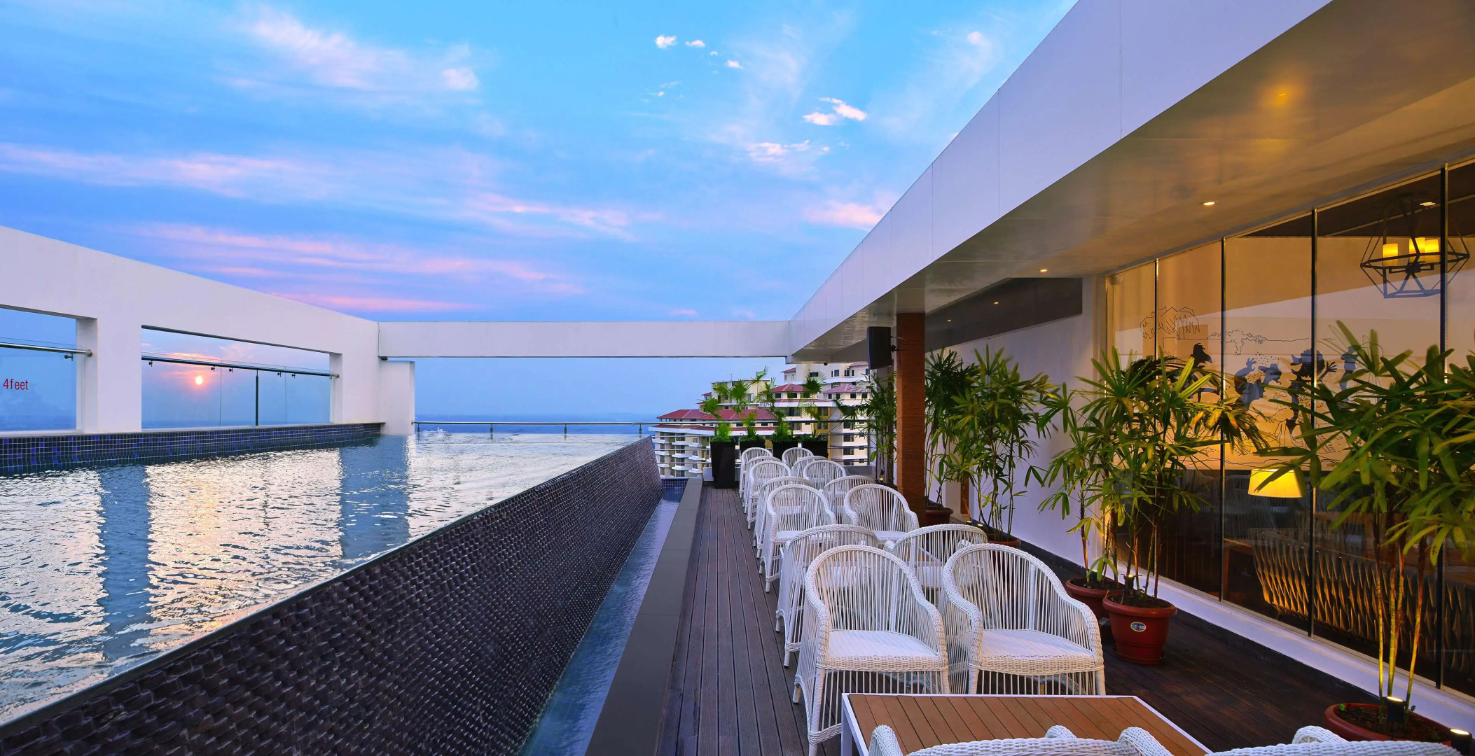 Country Inn & Suites by Radisson, Manipal