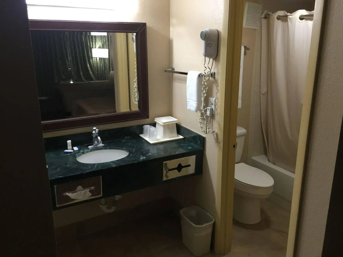 Rodeway Inn