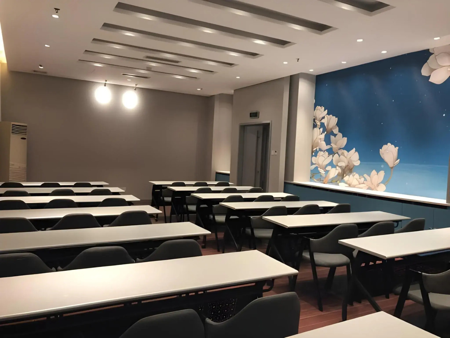 Magnotel Hotel Beijing West Railway Station