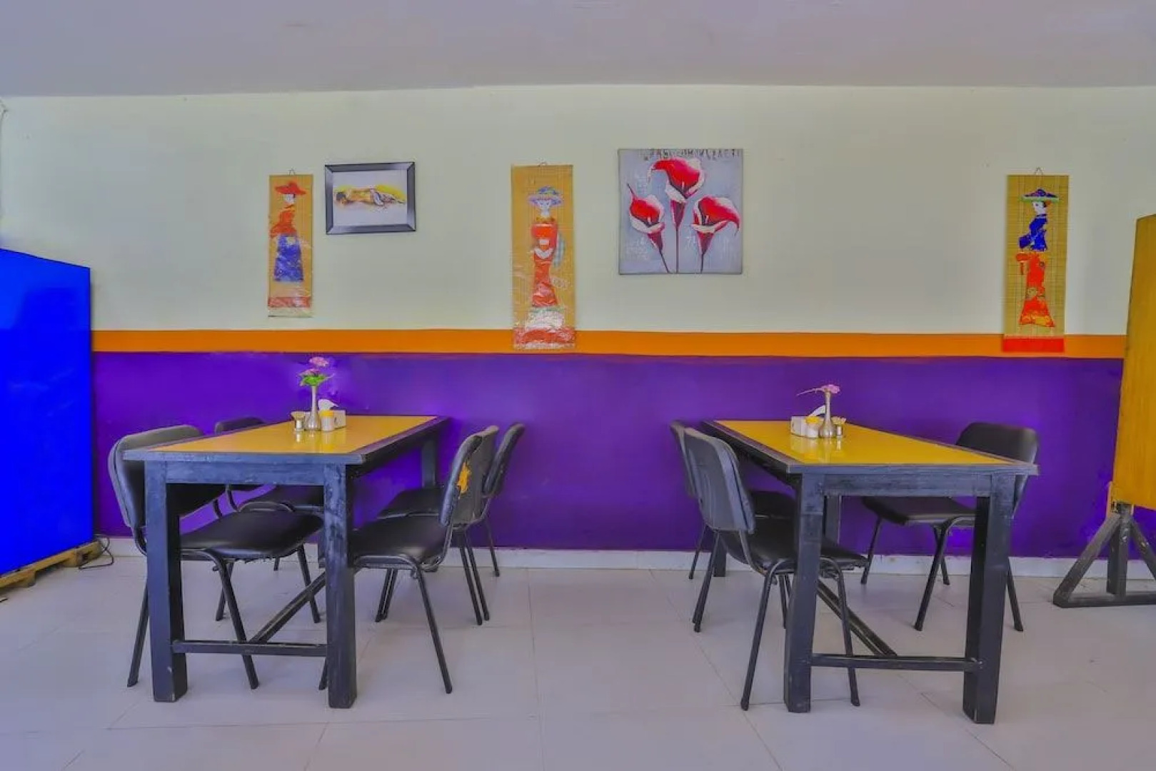 Oyo 472 Hotel Tapowan And Restaurant