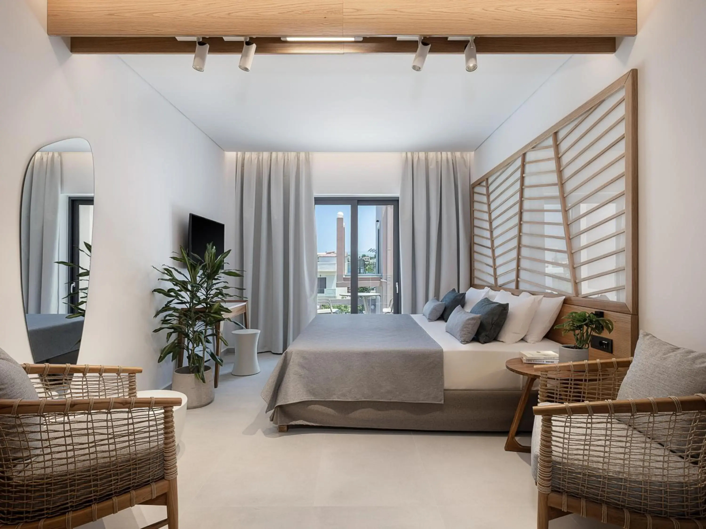 Nontas Aparthotel