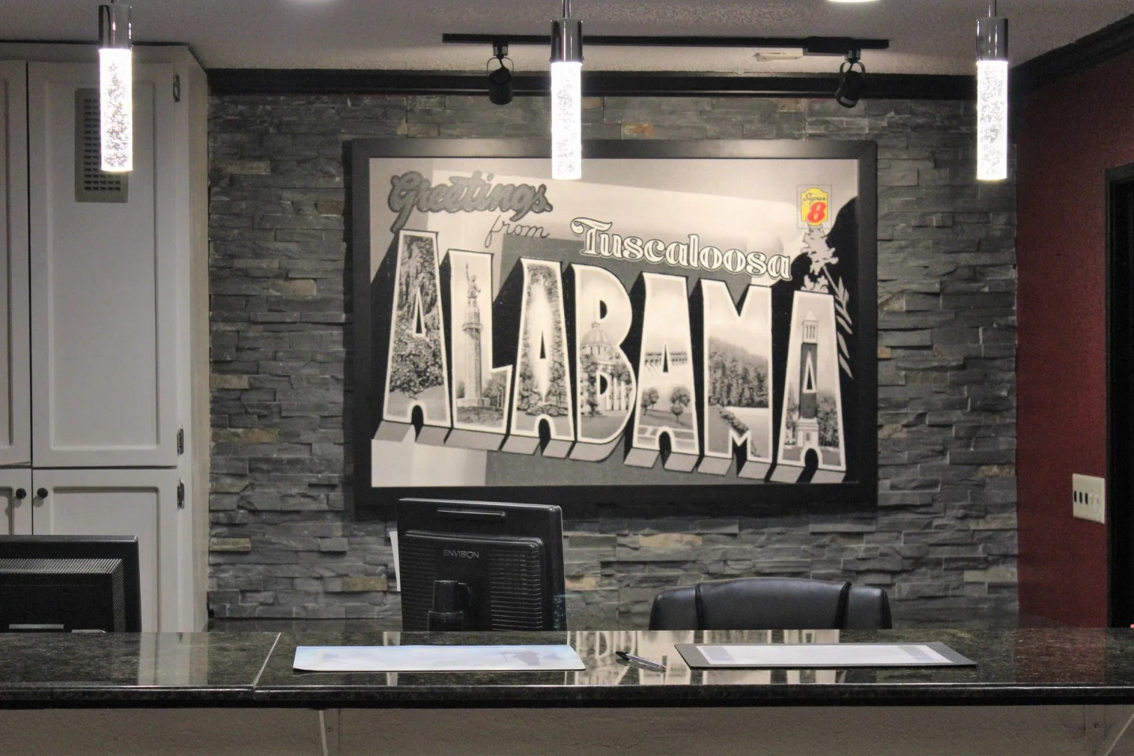 Super 8 by Wyndham Tuscaloosa