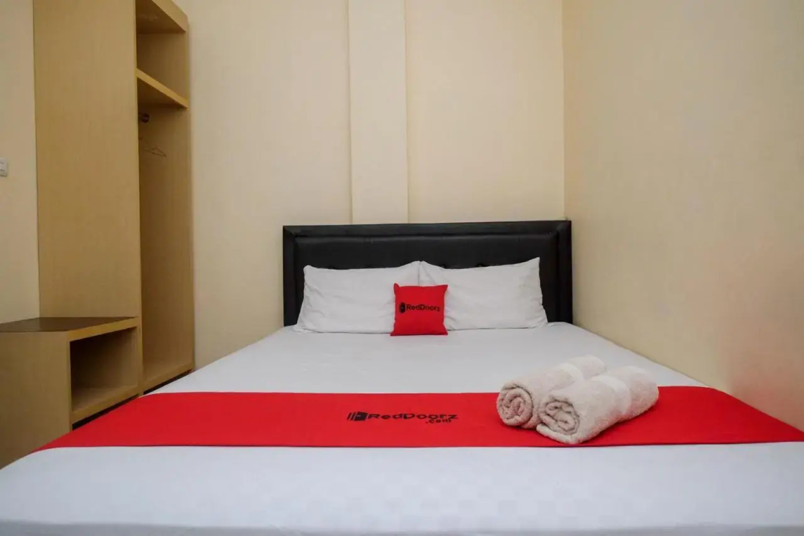 Innova Suites Home by OYO Rooms