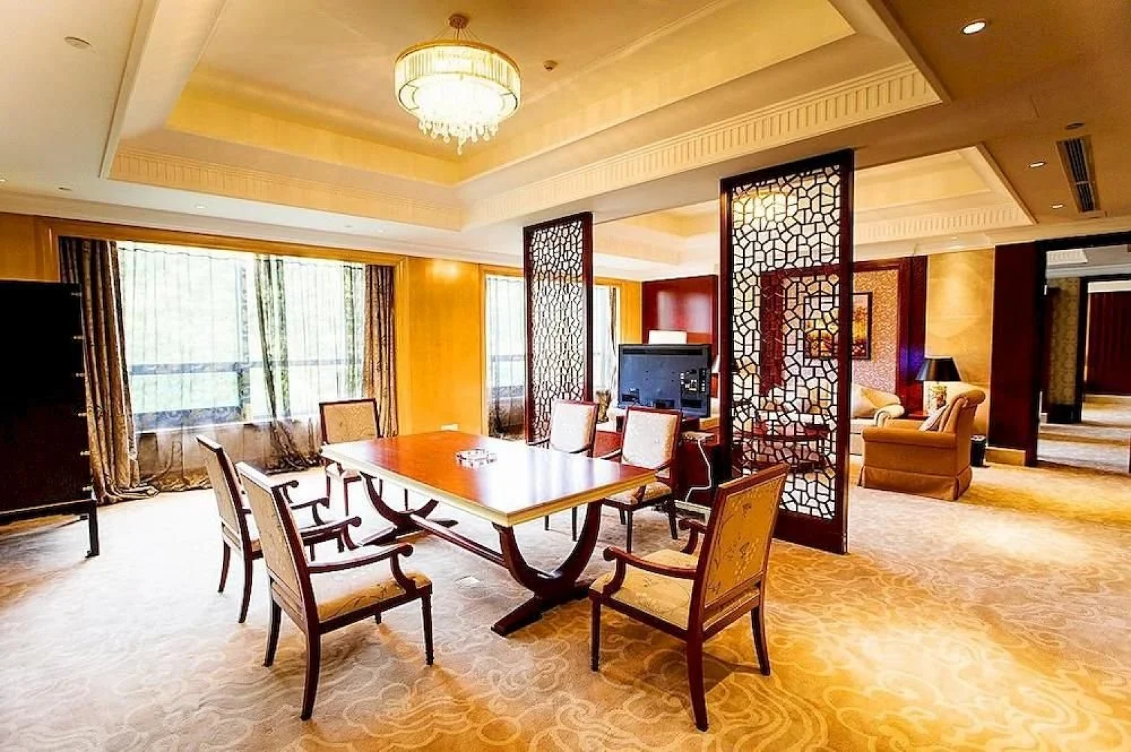 Huaxi Hotel