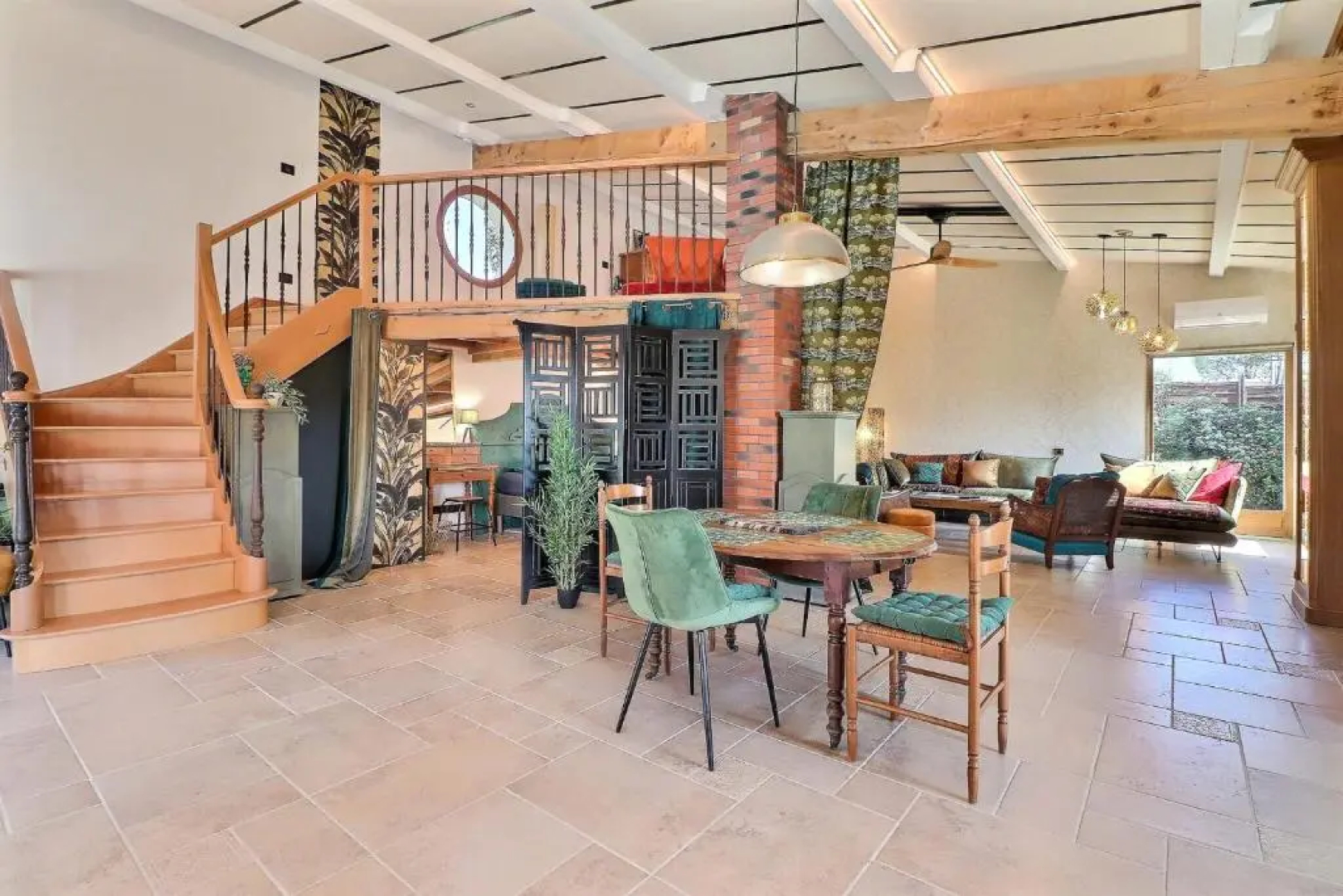 The workshop - Atypical loft with swimming pool and garden 3