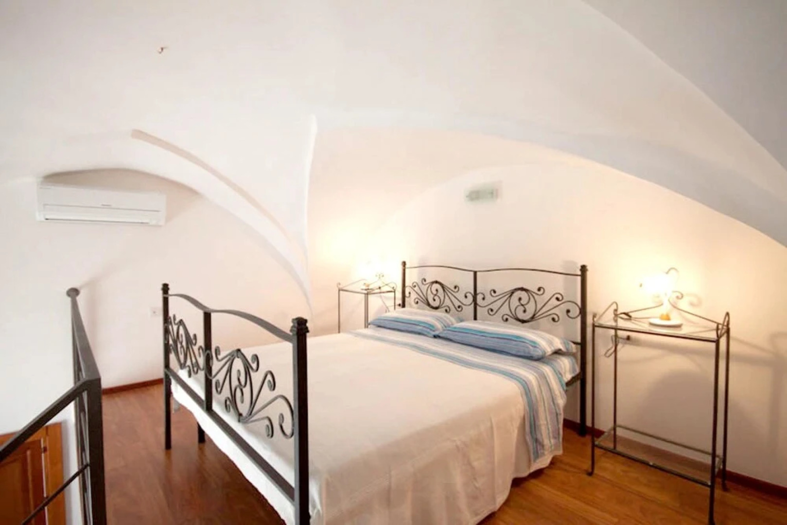 Villa With 4 Bedrooms in Specchia, With Enclosed Garden - 10 km From t