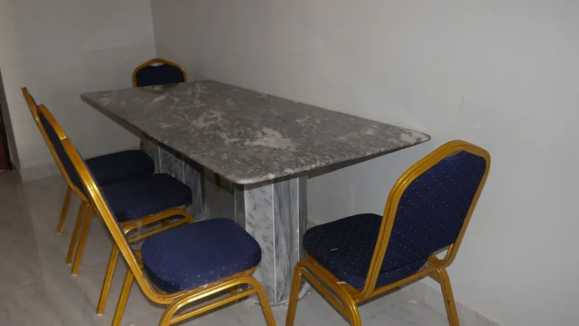 Venice Hotel and Apartment