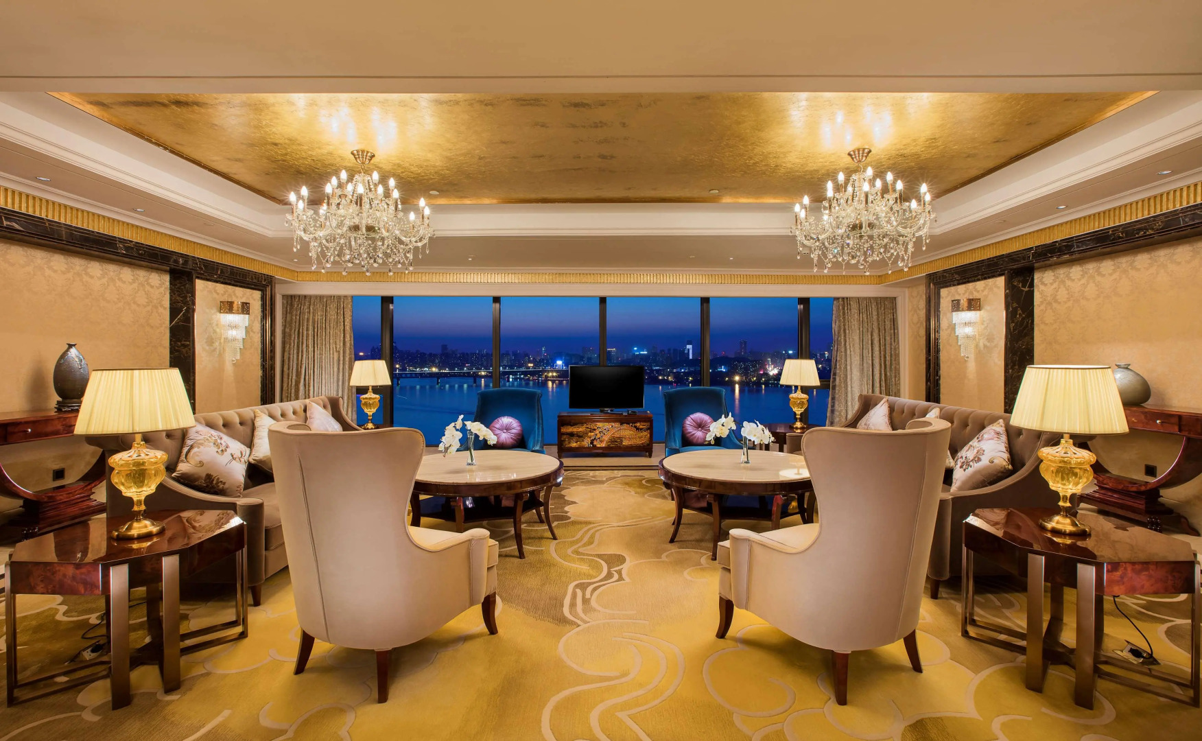 Hilton Wuhan Riverside