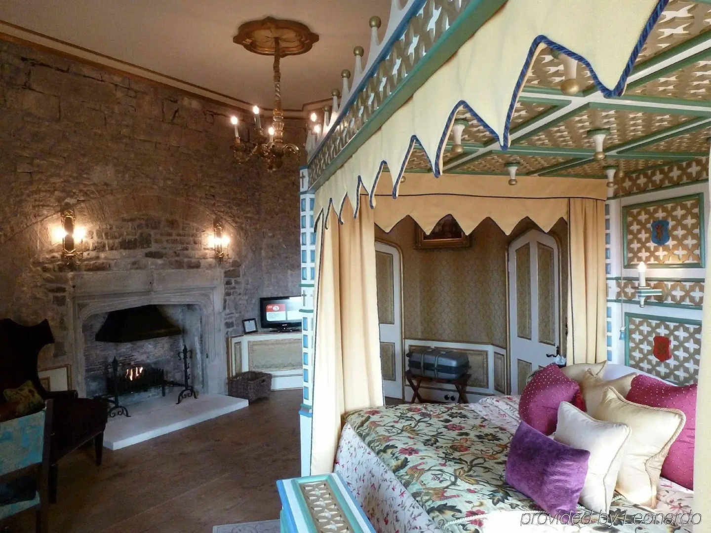 Thornbury Castle, Relais & Châteaux