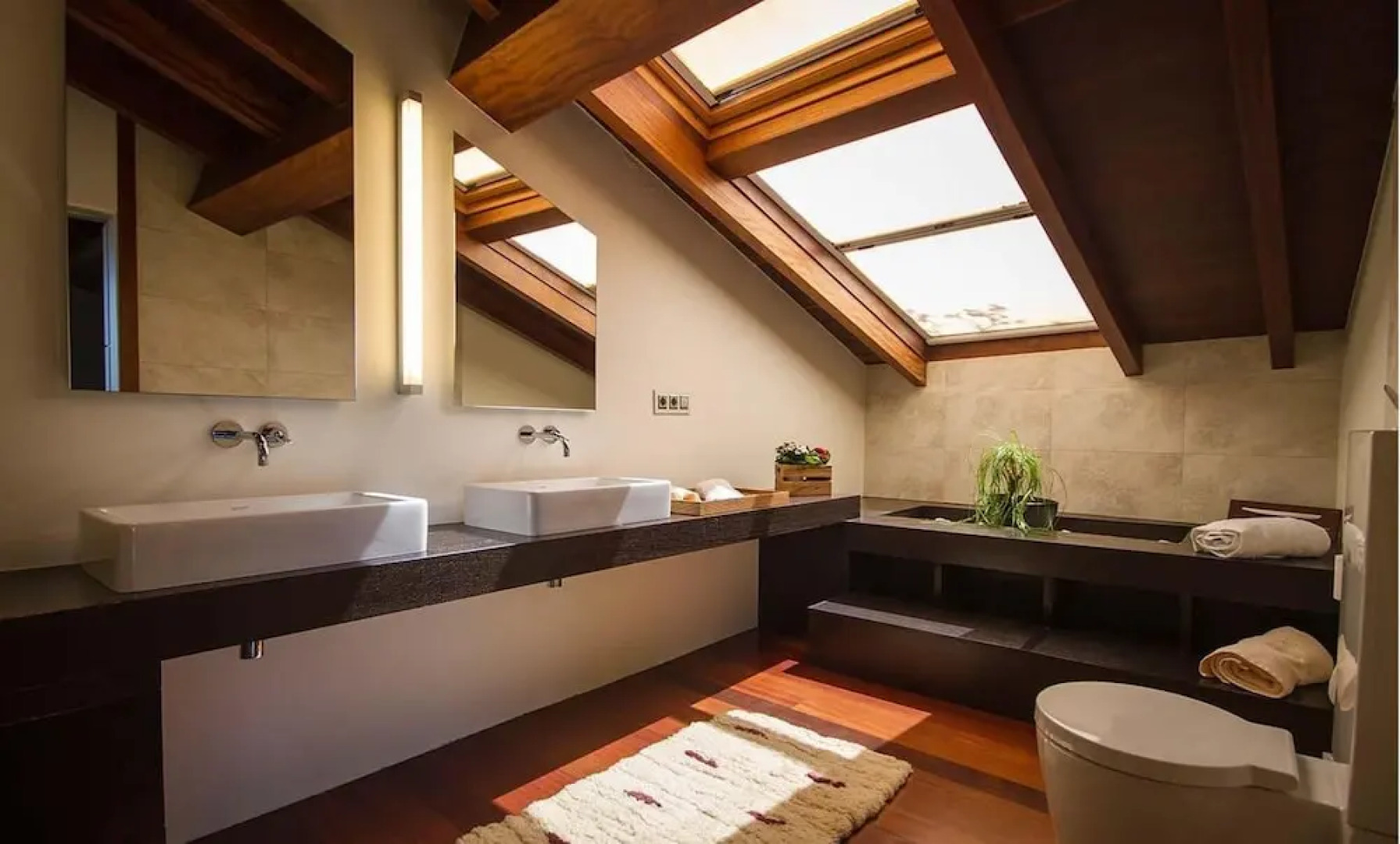 House - 3 Bedrooms - 107757