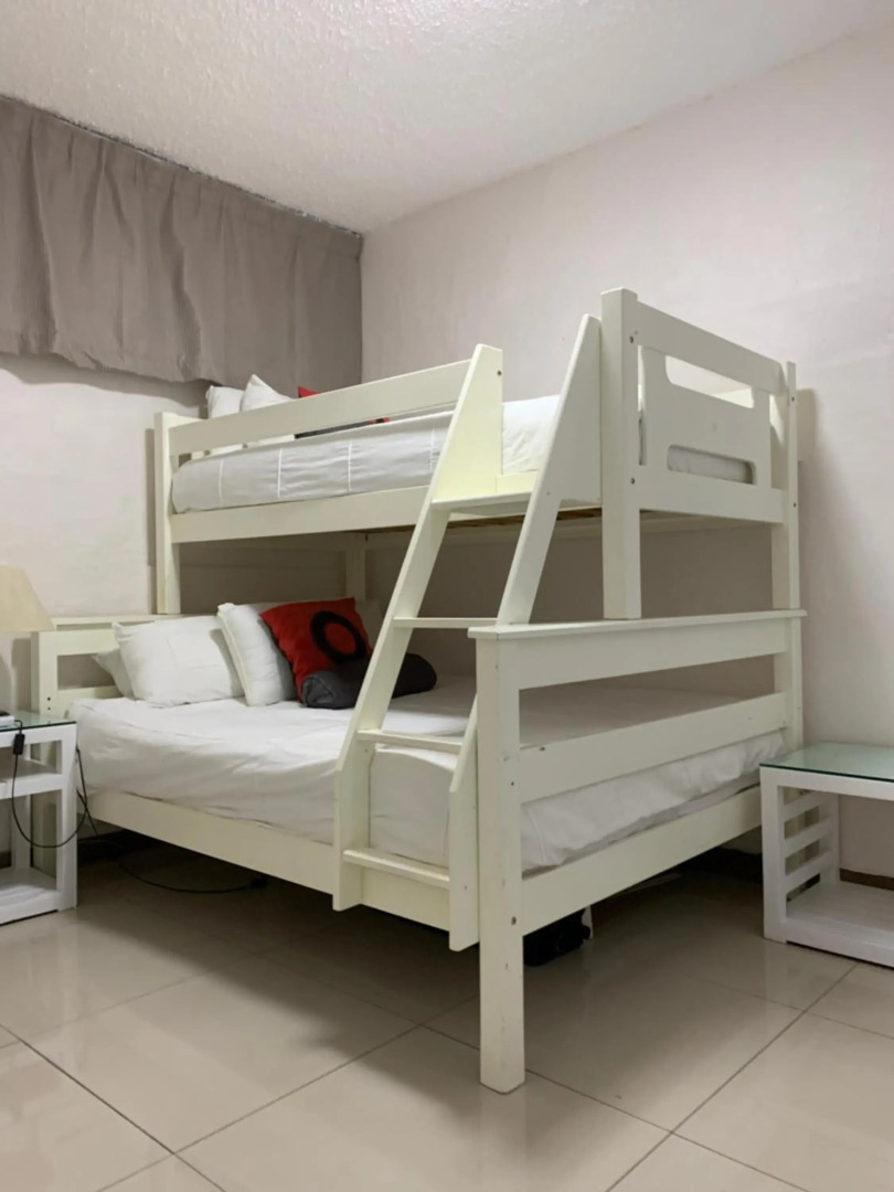 Umhlanga Beach Front 4 Sleeper