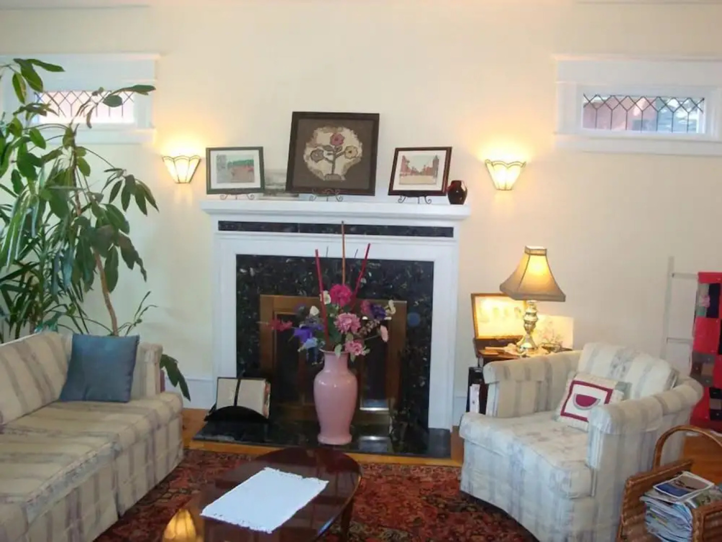 Downtown Bed And Breakfast