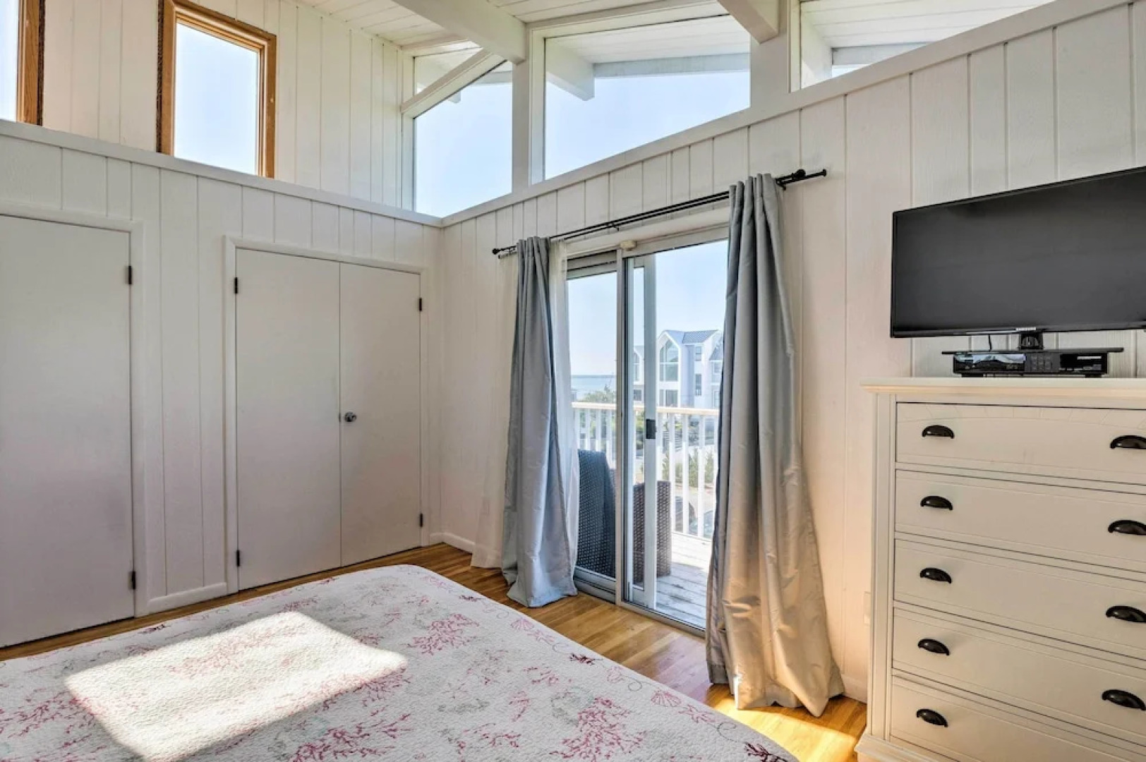 Westhampton Beach Home w/ Deck + Ocean Views!