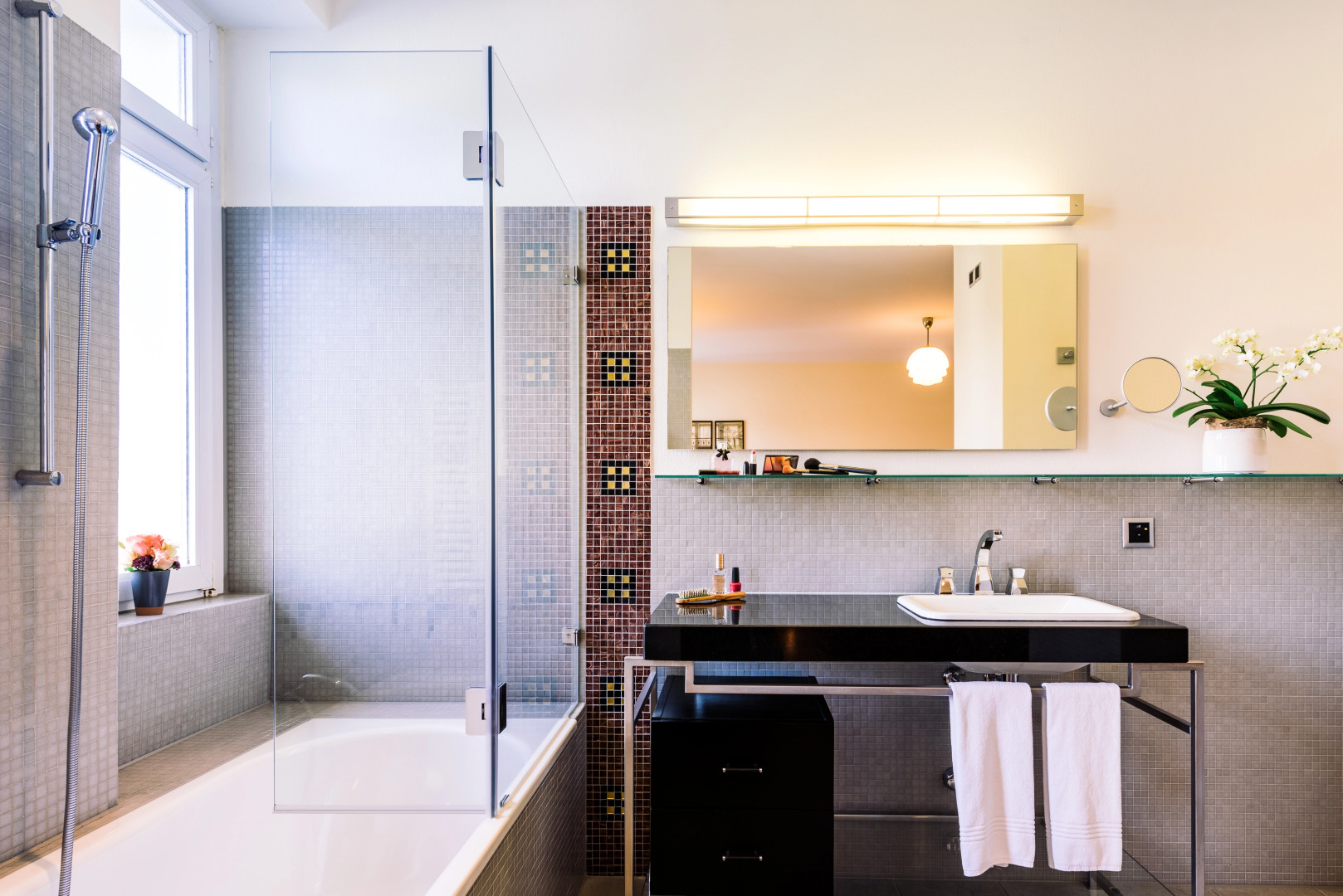 Art Deco Hotel Montana