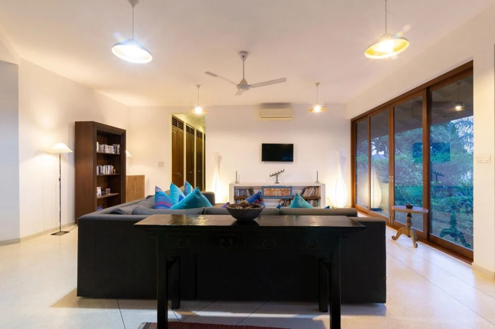 Elevated Villa Overlooking Tranquil Koggala Lake