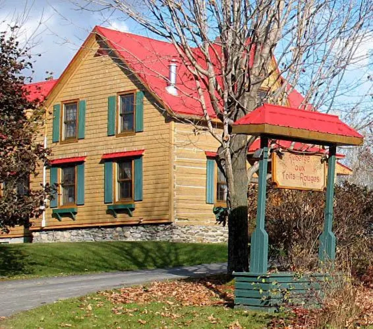 Auberge Aux Toits Rouges