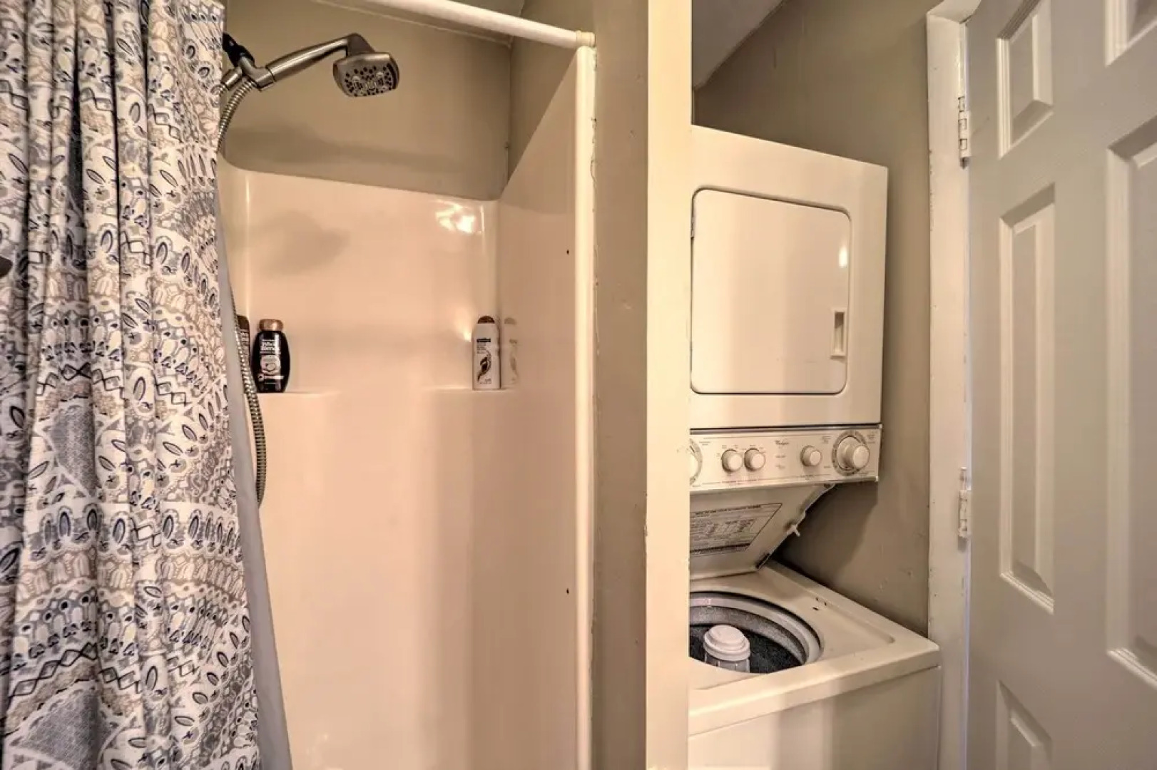 Banner Elk Condo ~ 4 Mi to Sugar Mountain Resort!