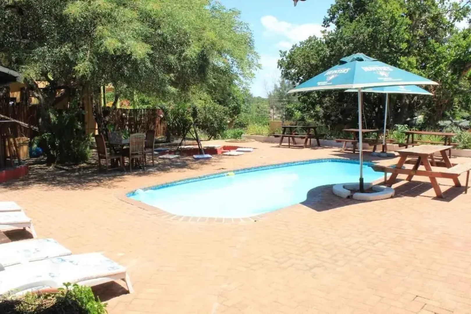 Waves Lodge