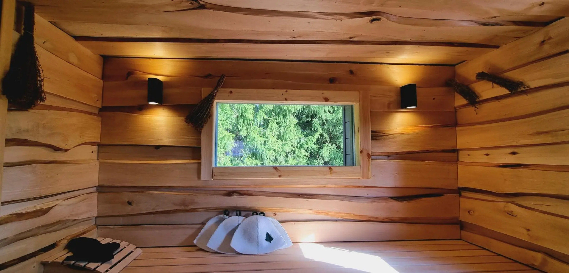 Ёлки Вокруг