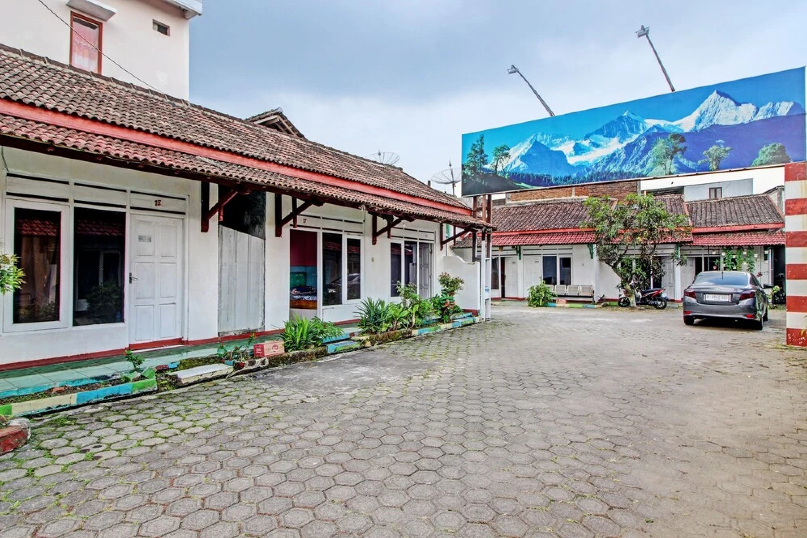 Hotel O 4 Saudara Hotel