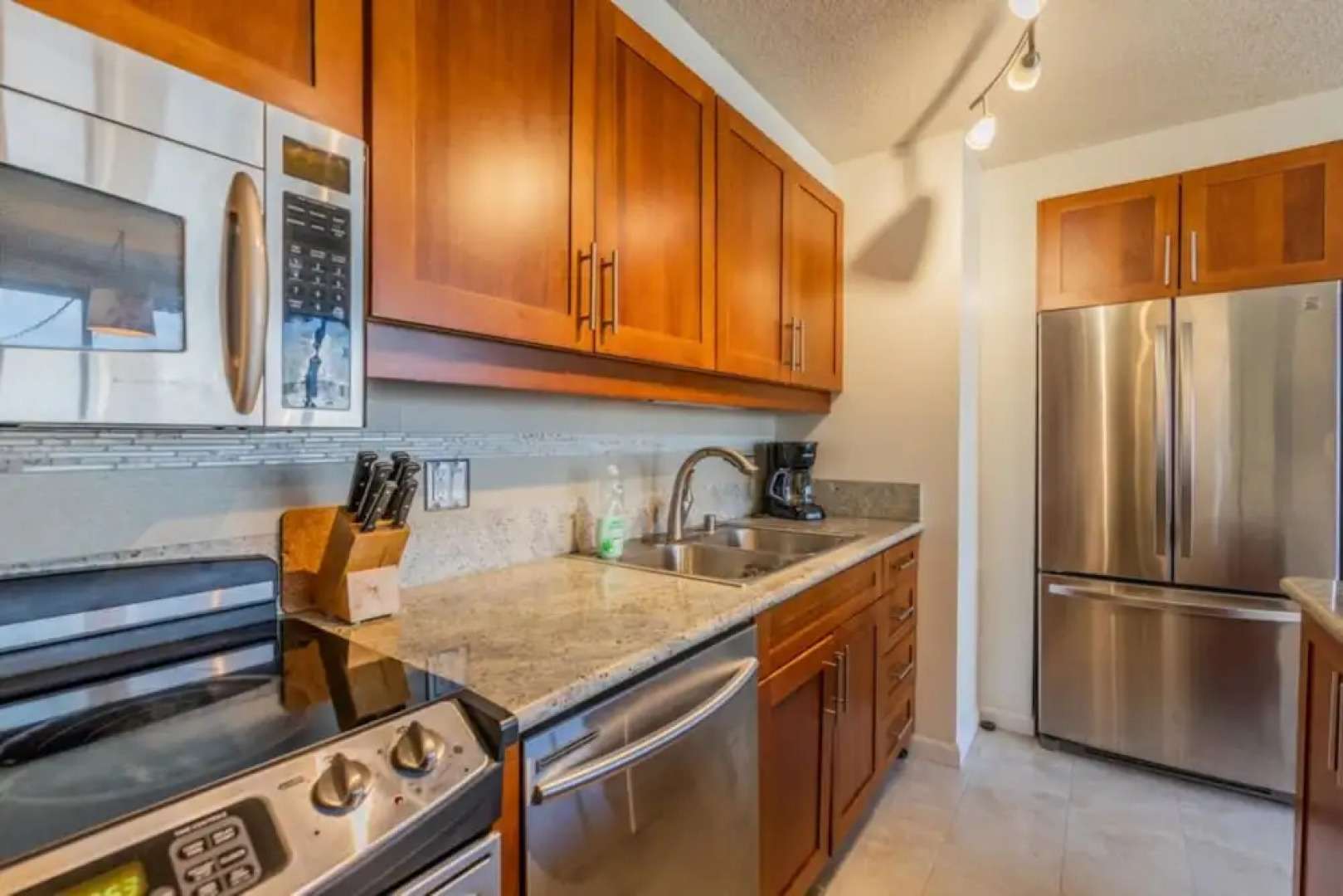 Discovery Bay Retreat