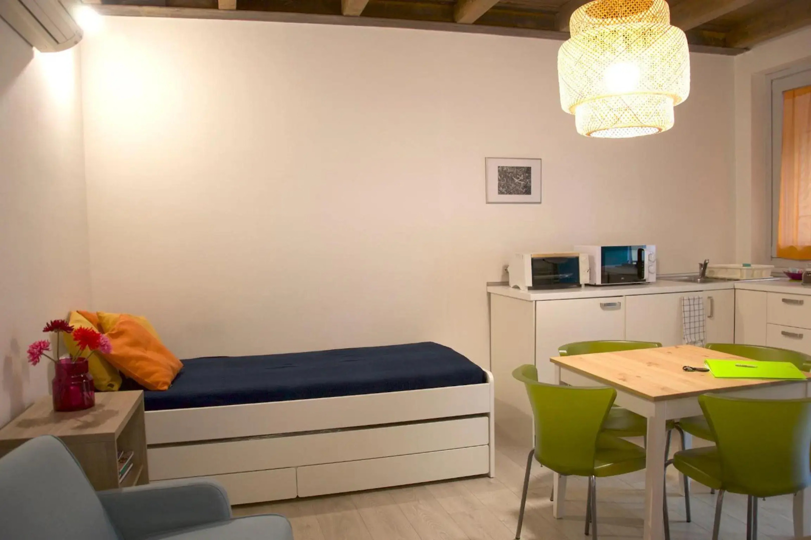 Casa Caramelli bilocale in corte