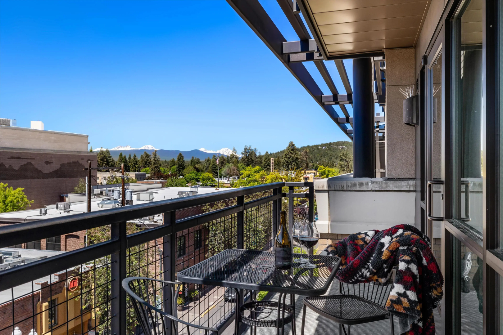The Oxford Hotel Bend