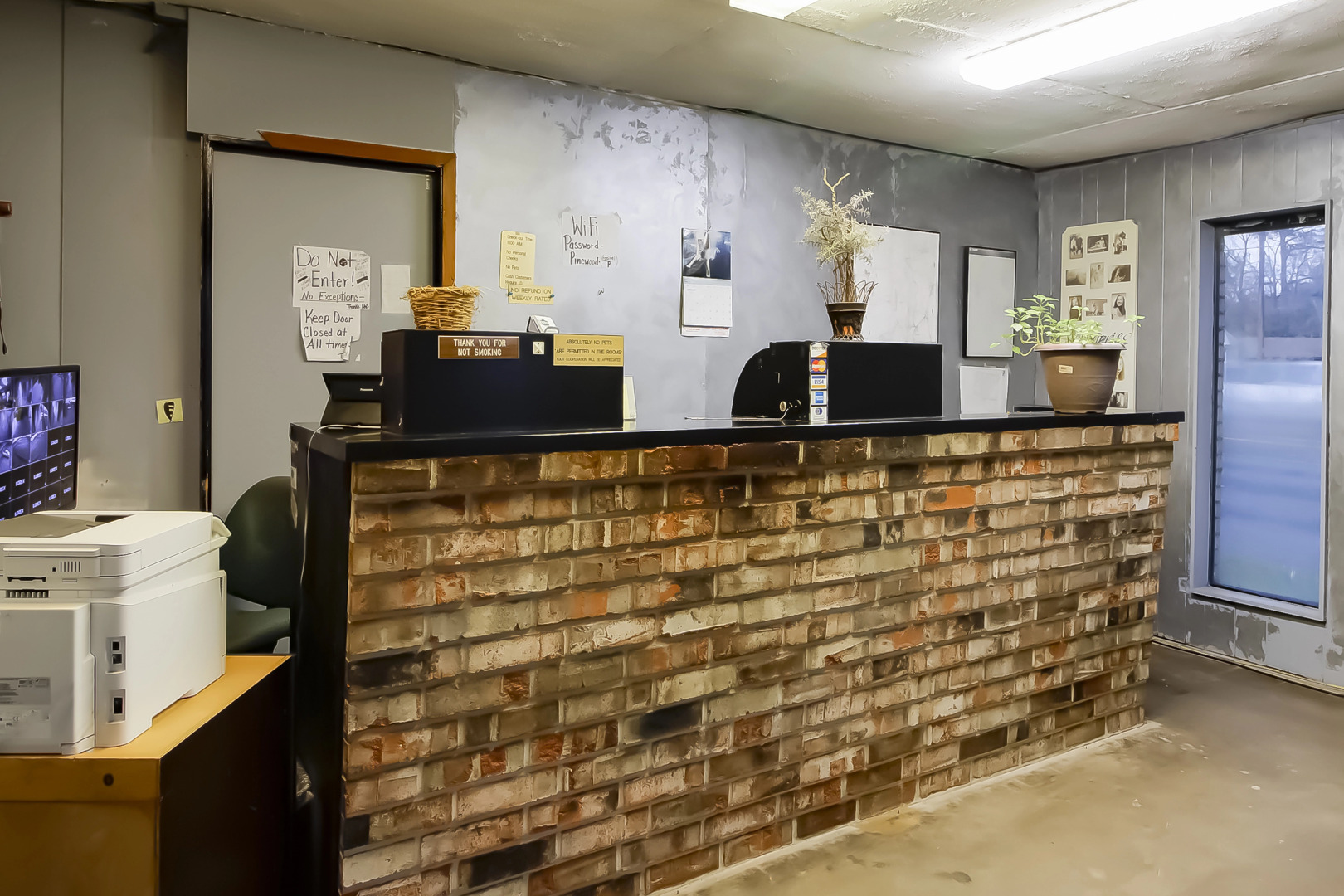 OYO Pinewood Inn & Suites Silsbee